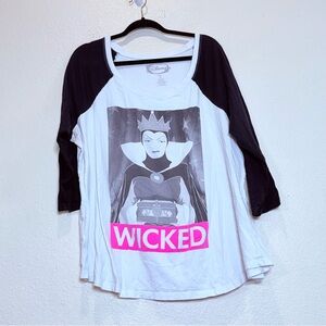 Disneyland black white baseball Snow White Evil Queen Top size 3X